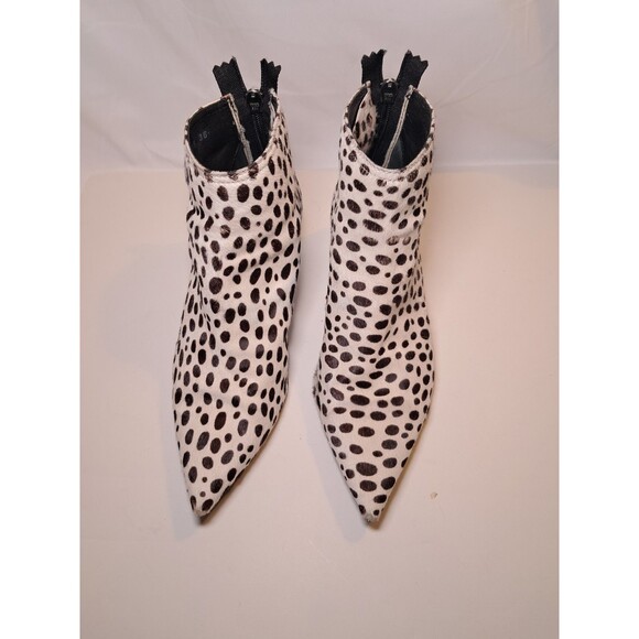 AGL Size 36 EU/6 US Calf Hair Animal Print Booties Attilio Giusti NEED HEELING - Picture 2 of 12